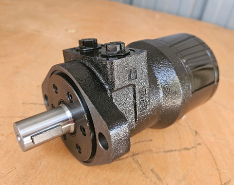 LSHT Hydraulic Motor - 15.41 in³/rev - SAE "A" 2-bolt - 1" Woodruff - SAE Ports - BMRSZ-250-H2-K-S